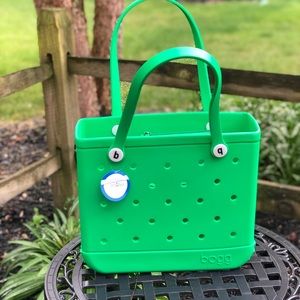 NWT baby bogg bag - GREEEN with Envy